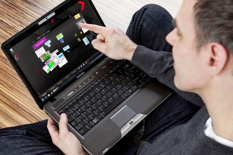 harga laptop toshiba touchscreen